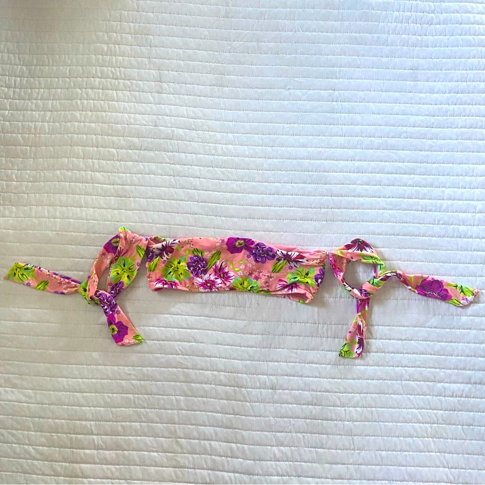 Off The Shoulder Bikini Top Floral Strapless Side Bows Tropical VS Chic Summer